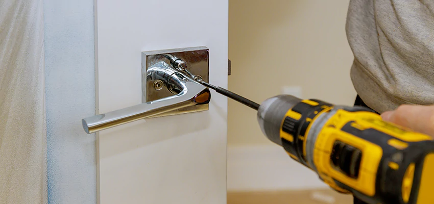 After-hours Locksmith  For Lock Troubleshooting in Bakersfield, California